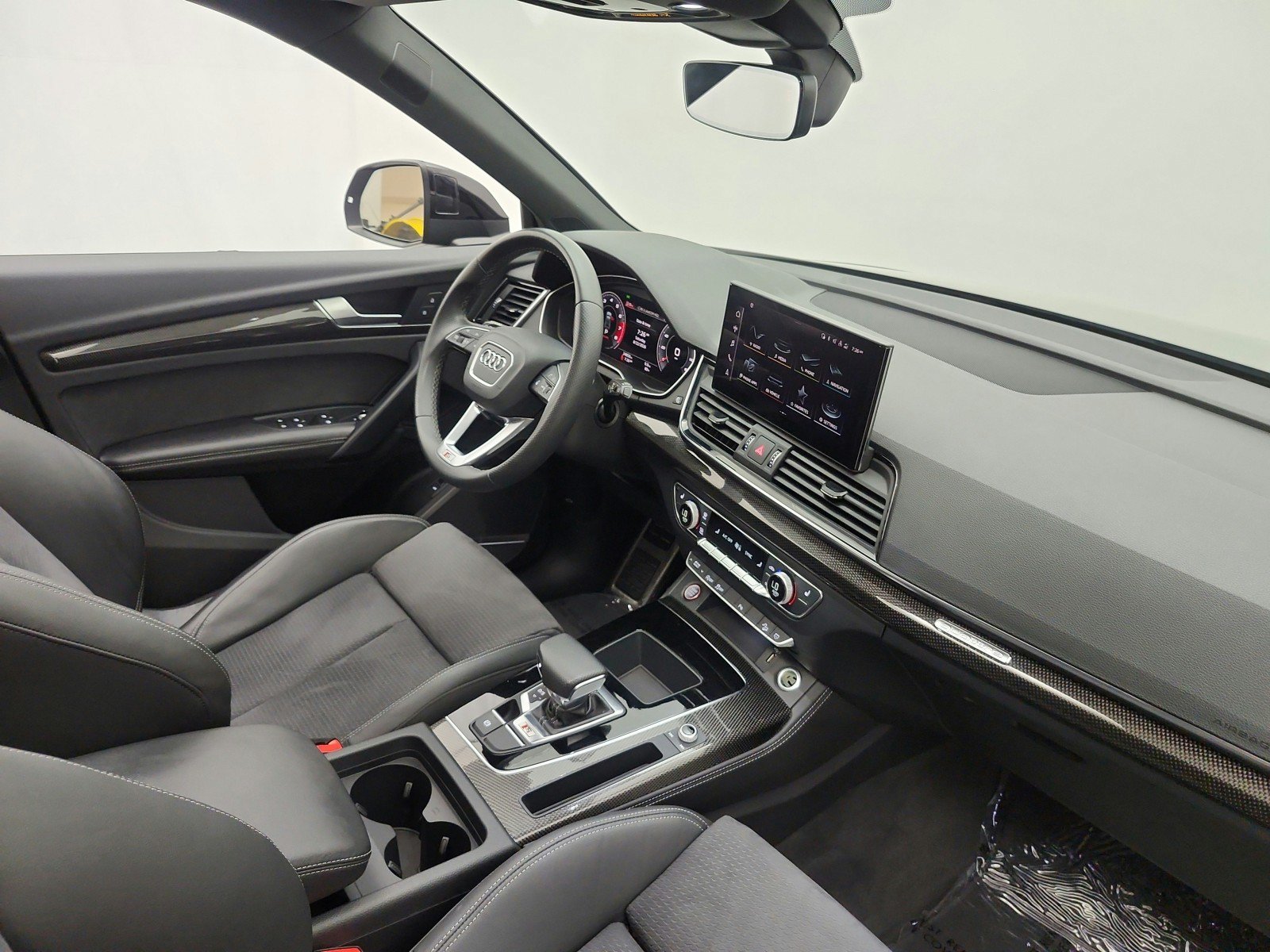 Used 2023 Audi SQ5 Premium Plus w/ Premium Plus Package AWD/4WD image 18