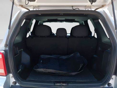 Used 2010 Ford Escape XLT FWD image 34