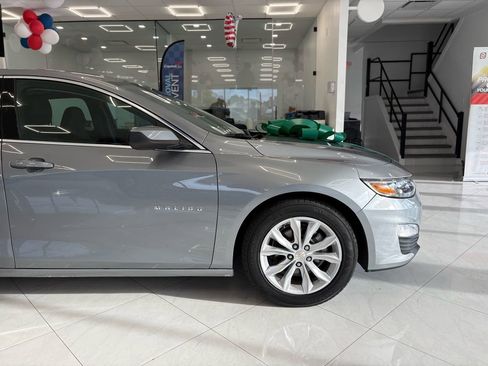 Used 2023 Chevrolet Malibu LT FWD image 9