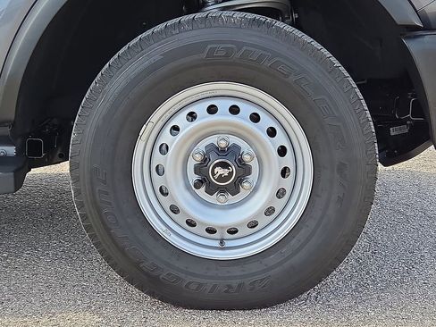 Used 2025 Ford Bronco 4-Door image 7