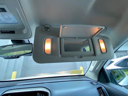 Used 2022 Chevrolet Colorado Z71 image 55