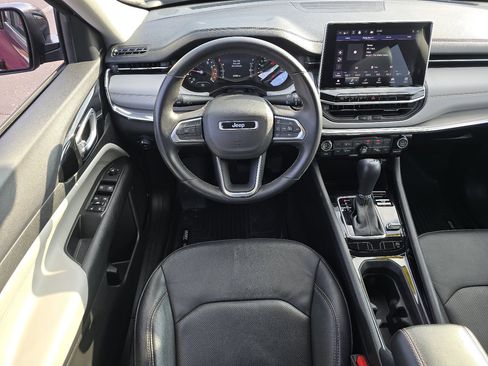 Used 2022 Jeep Compass Limited image 26