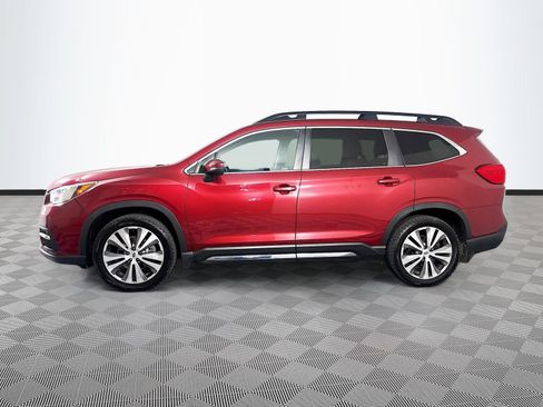 Used 2022 Subaru Ascent Limited w/ Technology Package AWD/4WD image 4