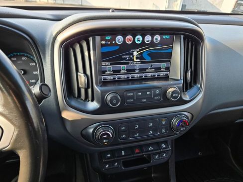 Used 2018 Chevrolet Colorado Z71 image 10