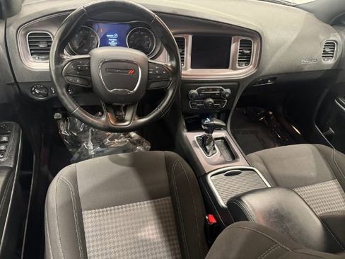 Used 2023 Dodge Charger SXT image 7