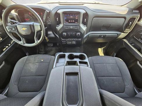 Used 2022 Chevrolet Silverado 2500 Custom w/ Custom Convenience Package RWD image 16