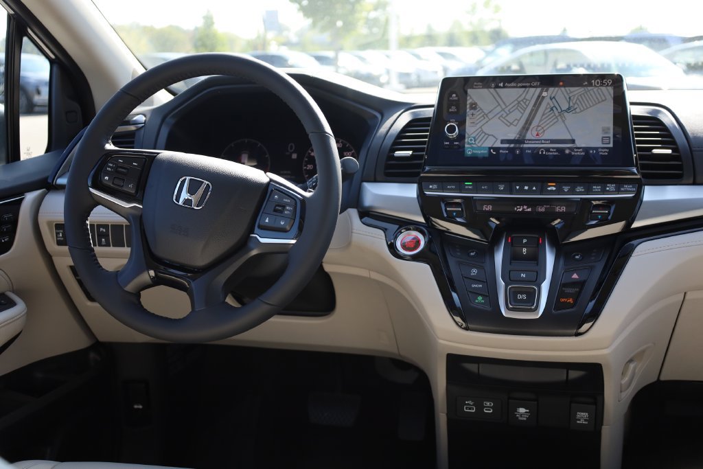 New 2027 Honda Odyssey Touring image 32