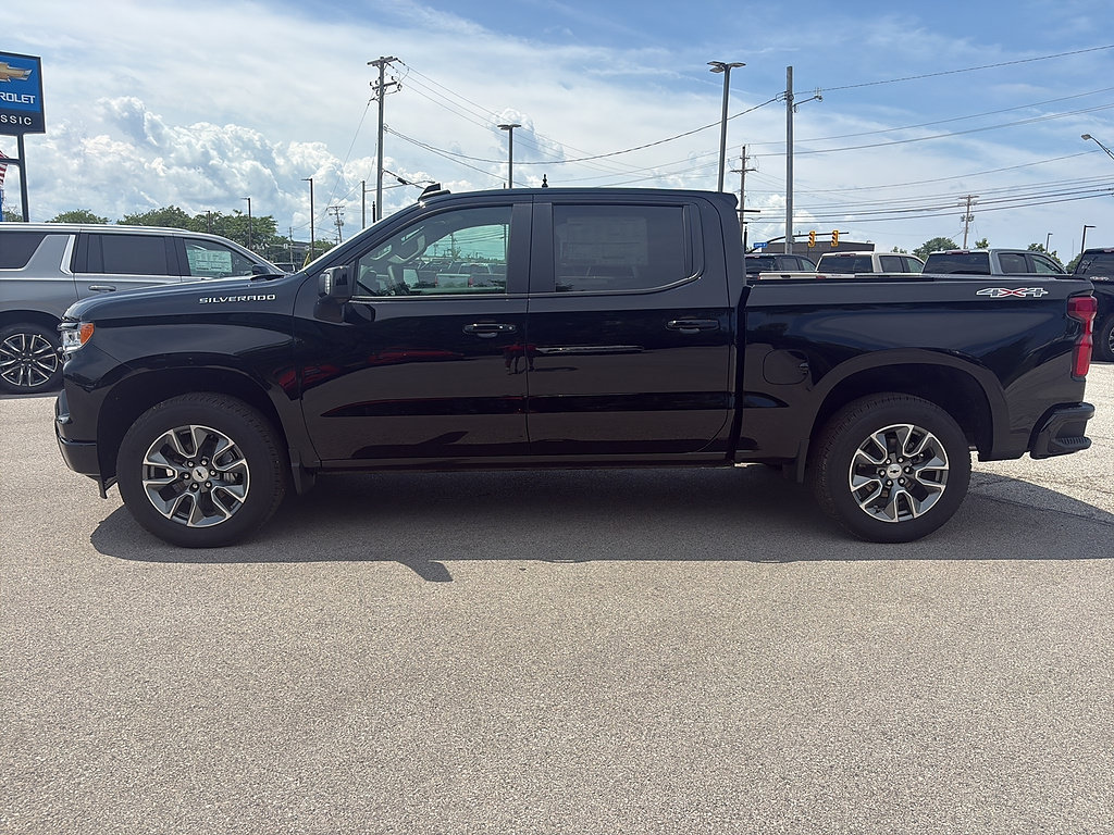New 2026 Chevrolet Silverado 1500 RST w/ RST All Star Premium Package AWD/4WD image 2