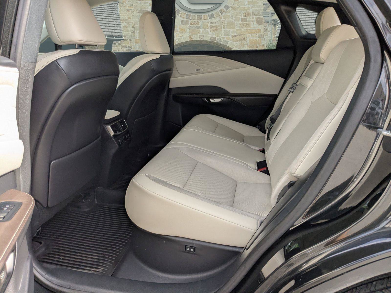 Certified 2023 Lexus RX 350 FWD w/ Accessory Package (Z1) image 16