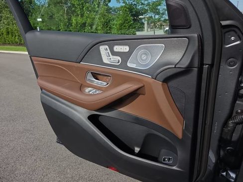 New 2026 Mercedes-Benz GLS 450 4MATIC image 24
