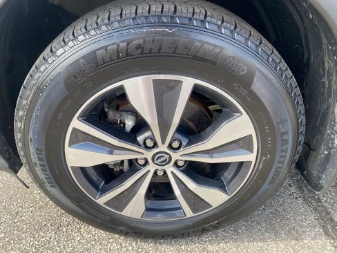 Used 2024 Nissan Murano SV AWD/4WD image 33