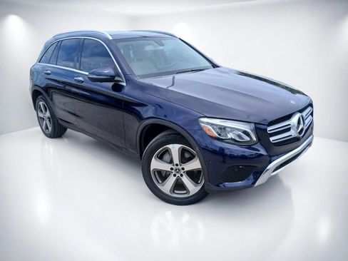 Used 2018 Mercedes-Benz GLC 300 w/ Premium Package image 1