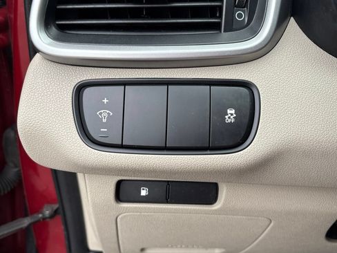 Used 2017 Kia Sorento AWD image 21