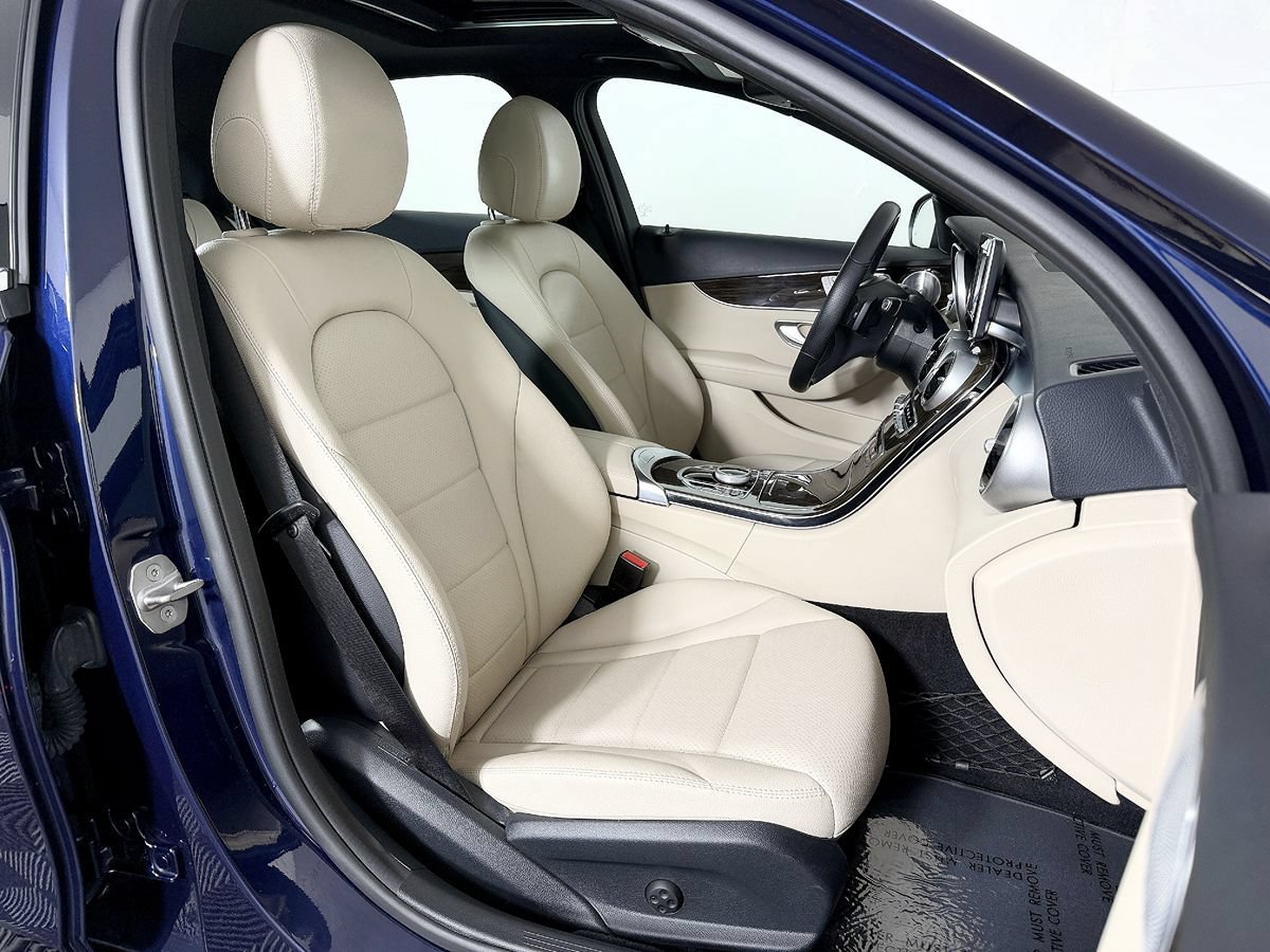 Used 2018 Mercedes-Benz C 300 4MATIC Sedan image 53