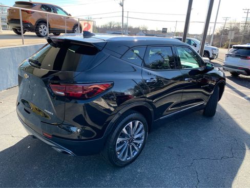 Used 2023 Chevrolet Blazer Premier w/ Enhanced Convenience Package image 7