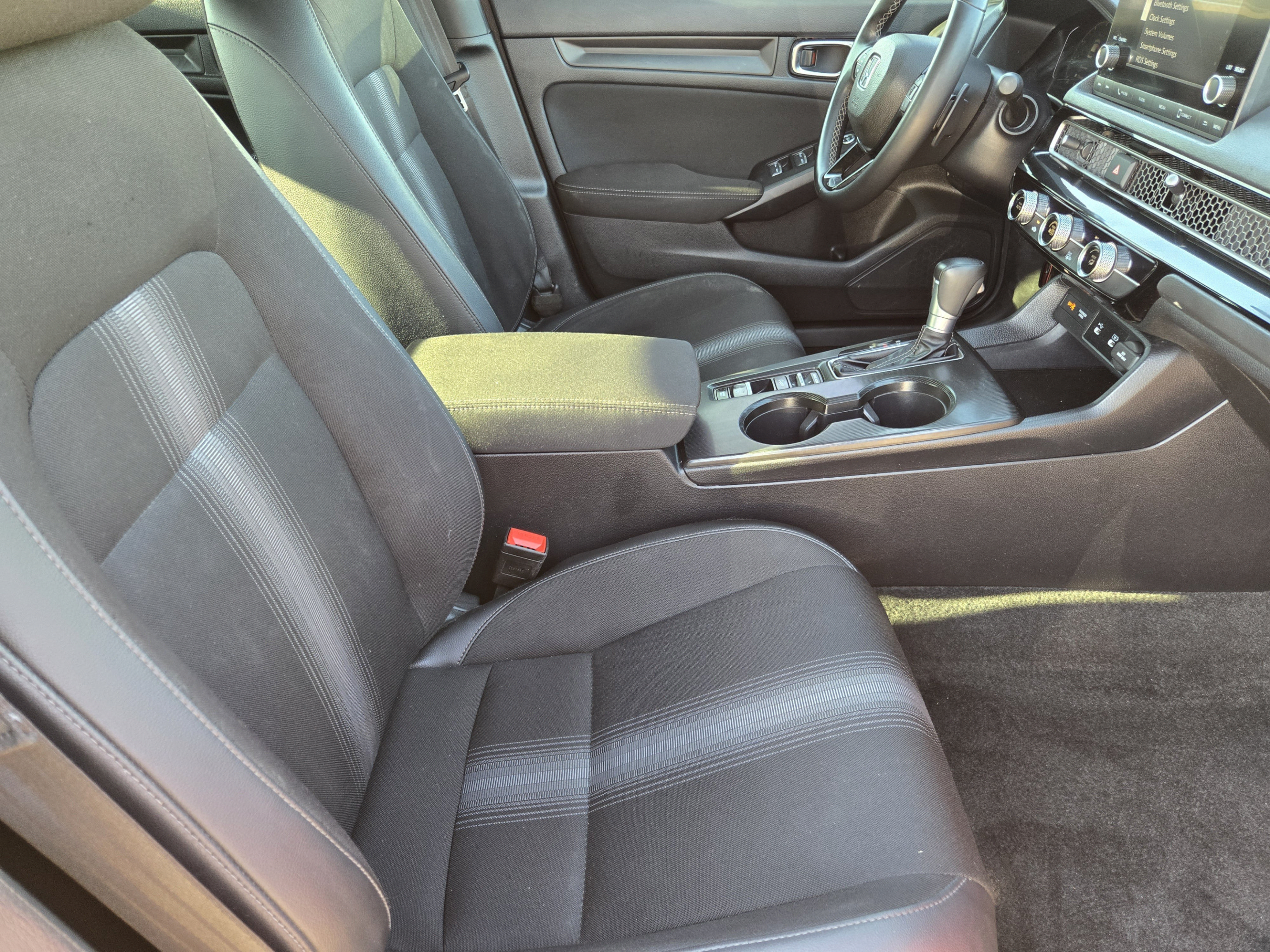 Used 2025 Honda Civic Sport image 14