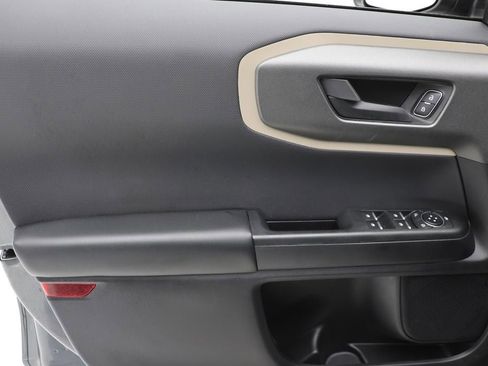 Used 2025 Ford Bronco Sport Big Bend w/ Convenience Package image 13