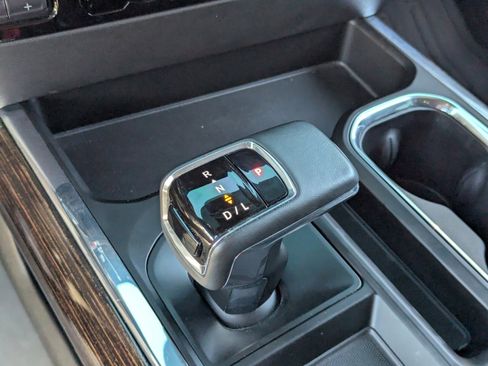 Used 2023 GMC Sierra 1500 Elevation w/ Elevation Premium Package image 30