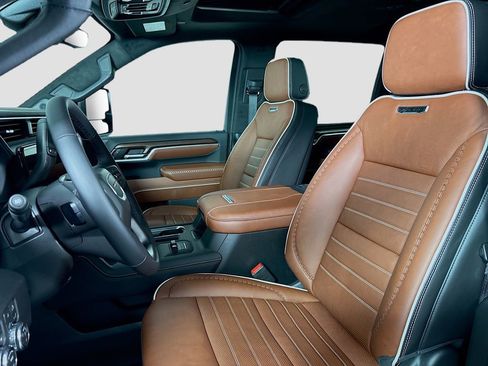 Used 2026 GMC Sierra 3500 Denali Ultimate image 23