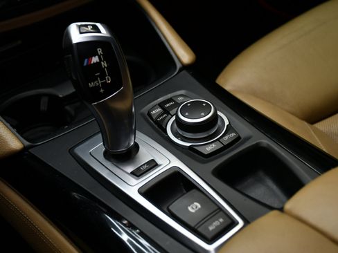 Used 2014 BMW X6 M image 30