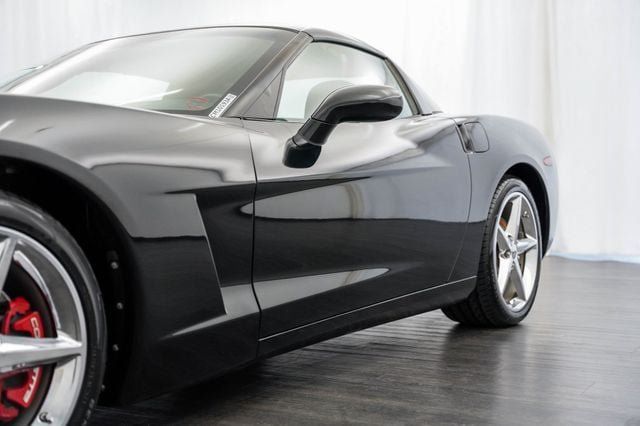 Used 2011 Chevrolet Corvette Coupe w/ Preferred Equipment Group RWD image 29