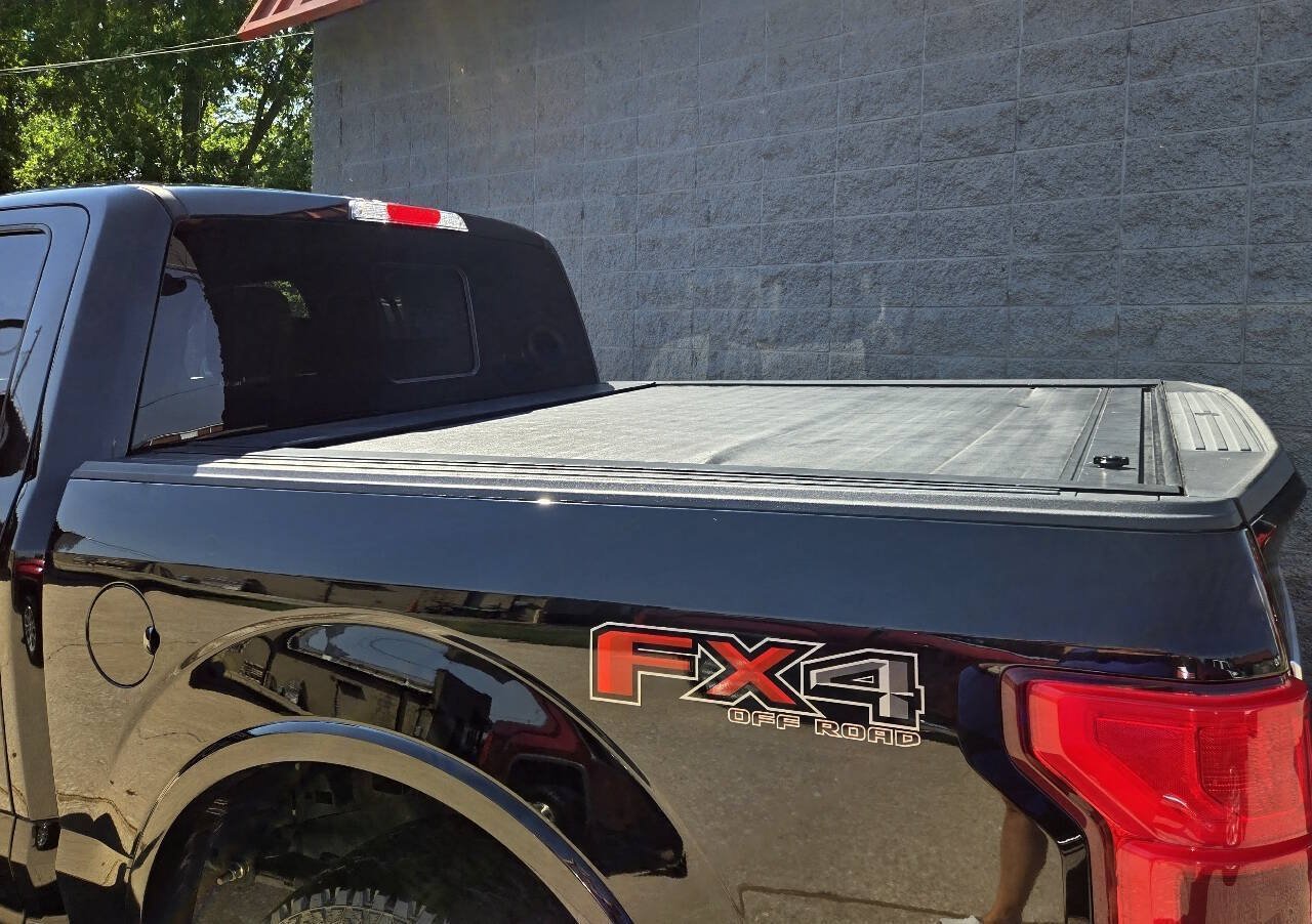 Used 2018 Ford F150 Platinum w/ Equipment Group 701A Luxury AWD/4WD image 16