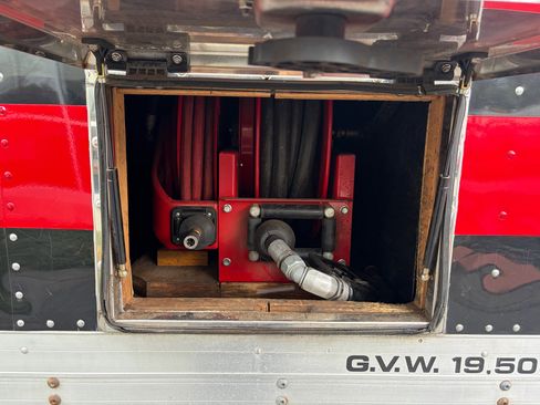 Used 2015 Ford F550 4x4 Regular Cab Super Duty image 20