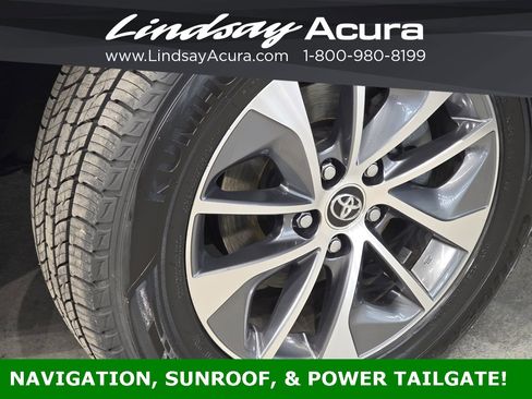 Used 2018 Toyota RAV4 XLE image 24