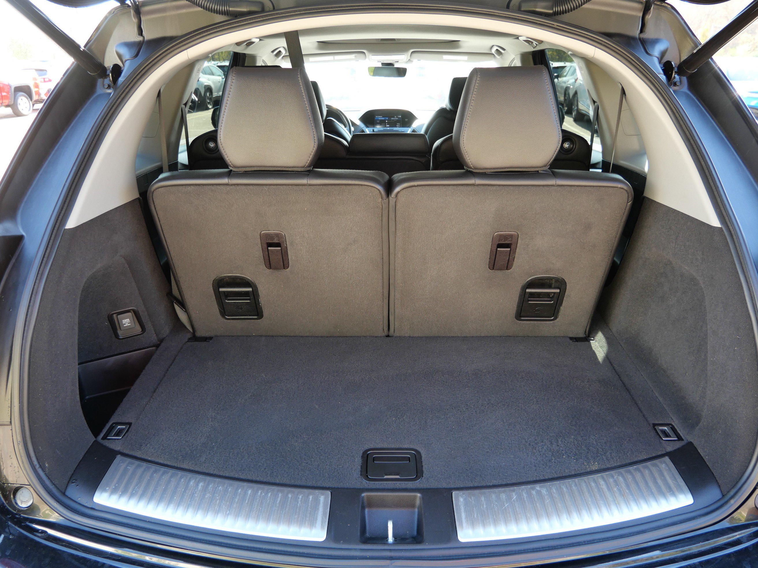 Used 2020 Acura MDX SH-AWD image 18