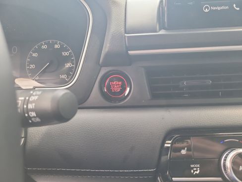 Certified 2023 Honda Pilot Touring image 19