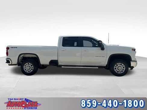 Used 2025 Chevrolet Silverado 3500 LT w/ Convenience Package AWD/4WD image 9