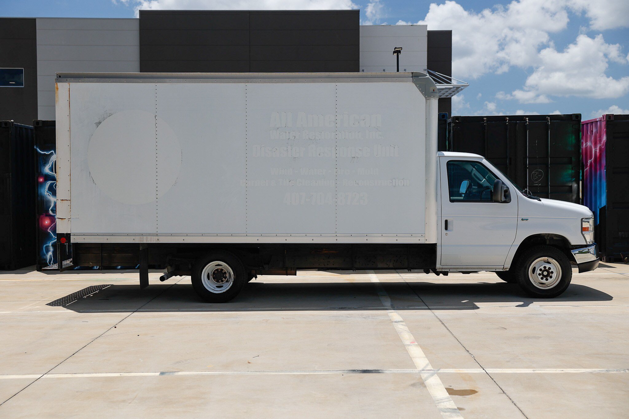 Used 2018 Ford E-350 and Econoline 350 Super Duty RWD image 17