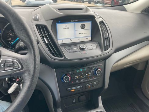 Used 2018 Ford Escape SE w/ Ford Safe & Smart Package AWD/4WD image 10