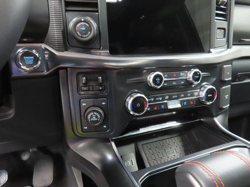 Used 2025 Ford F150 Raptor AWD/4WD image 67