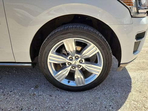 Used 2022 Ford Expedition Max King Ranch AWD/4WD image 14