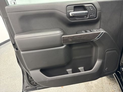 Used 2019 Chevrolet Silverado 1500 LTZ w/ LTZ Plus Package image 6