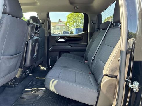 Used 2023 Chevrolet Silverado 1500 LT AWD/4WD image 15