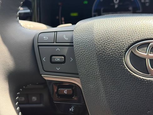 New 2026 Toyota Camry SE FWD image 30