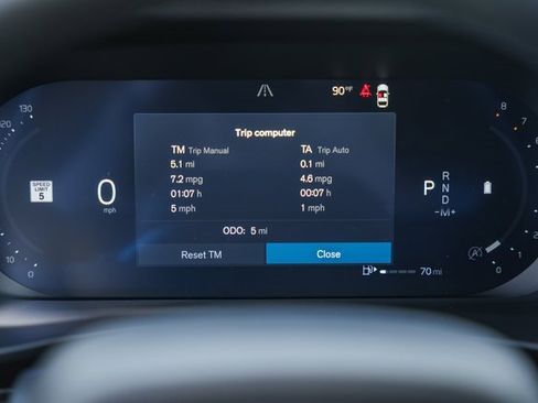 New 2026 Volvo XC40 B5 Ultra w/ Protection Package Premier image 44