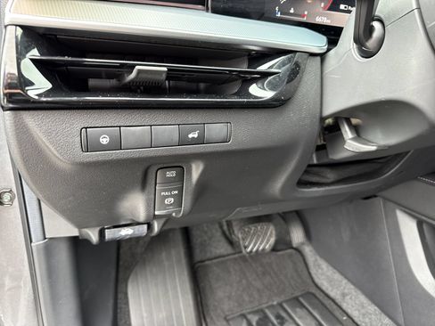 Used 2026 Nissan Murano SL AWD/4WD image 17