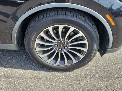 Used 2022 Lincoln Aviator Reserve RWD image 40