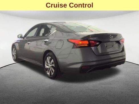 Used 2022 Nissan Altima 2.5 S FWD image 8