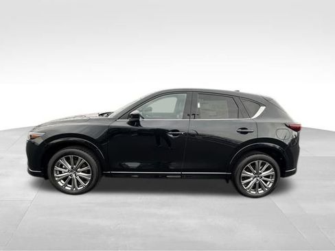 New 2025 MAZDA CX-5 Signature image 3