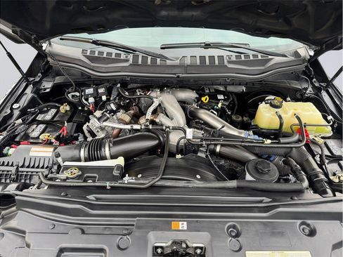 Used 2021 Ford F250 Platinum w/ Tremor Off-Road Package image 9