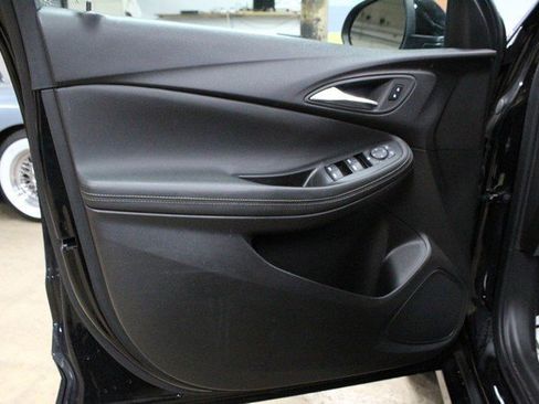 Certified 2024 Buick Encore GX Sport Touring image 15