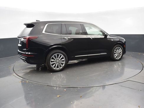 Used 2020 Cadillac XT6 Premium Luxury image 6