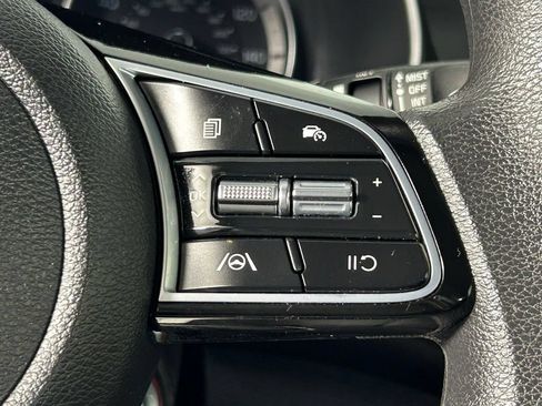 Used 2023 Kia Forte LXS w/ LXS Technology Package FWD image 22