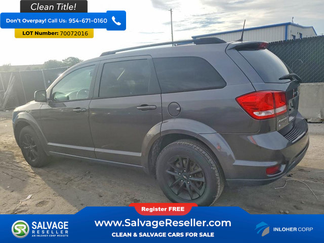 Used 2019 Dodge Journey SE w/ Connectivity Group FWD image 3