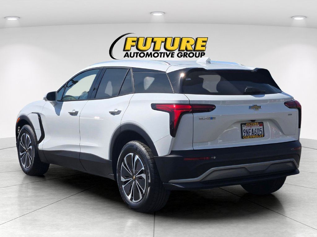 Used 2024 Chevrolet Blazer EV LT AWD/4WD image 6