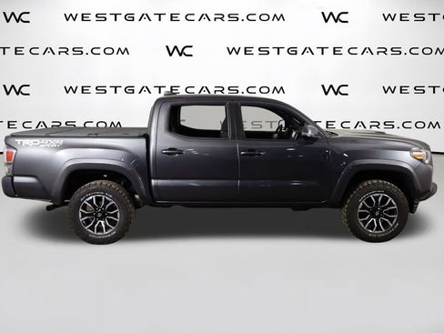 Used 2020 Toyota Tacoma TRD Sport AWD/4WD image 50